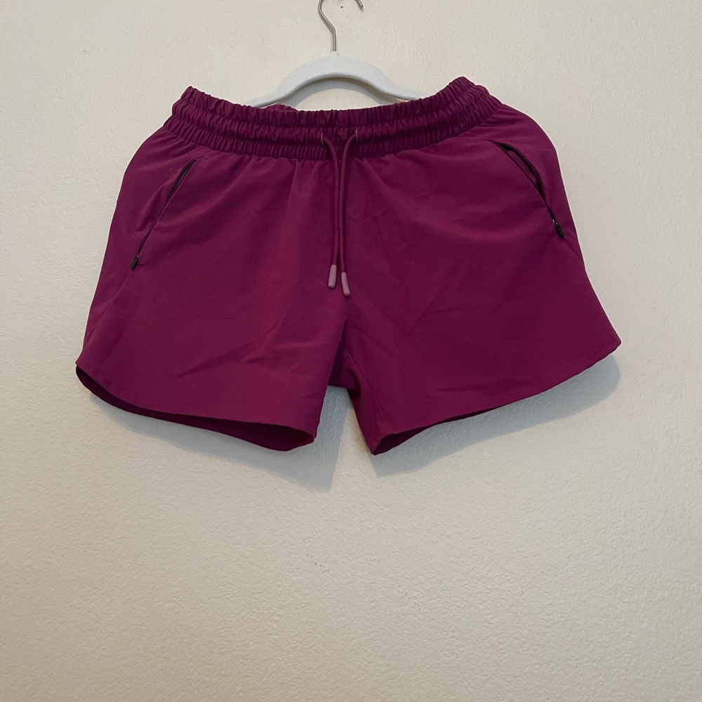 All in Motion shorts